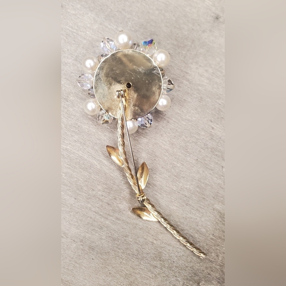 Vintage Brooch Floral Faux Pearl - Picture 5 of 5